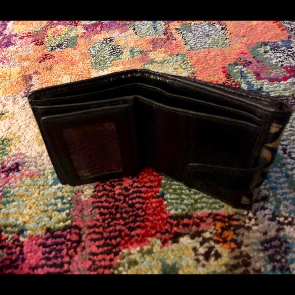 Authentic Coach Wallet - Picture 5 of 5